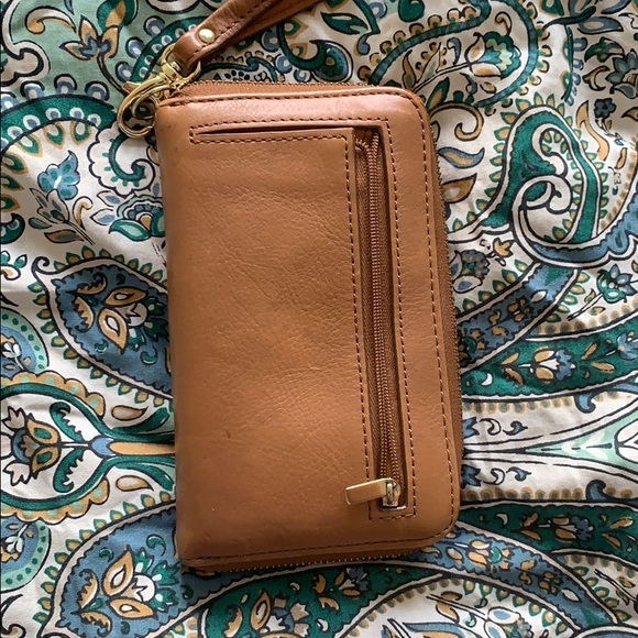 Fossil wristlet wallet LABOR DAY SALE!! - Picture 4 of 4